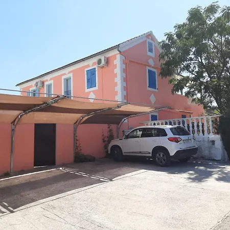 House Ivana * Dobropoljana